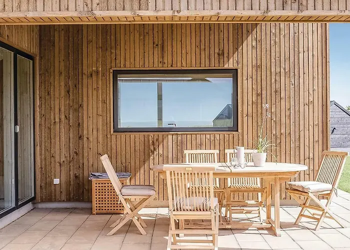 Three-bedroom In Vakantiehuis